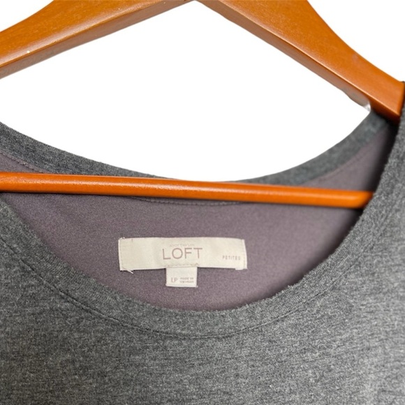 LOFT Women's Sleeveless Pleated Midi Dress Grey pink - Picture 3 of 5